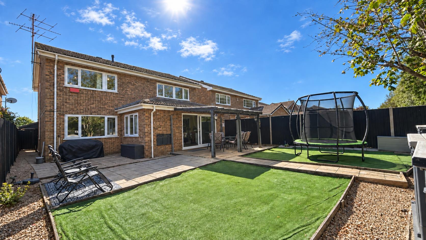 Windmill Hill Drive, Bletchley, Milton Keynes